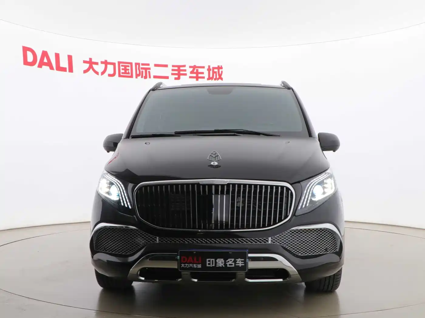 Mercedes-Benz Vito 2023 2.0T Elite 7-Seater фото 2