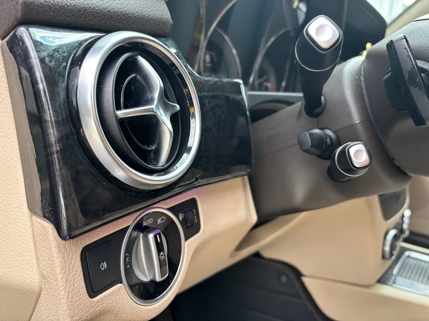 Mercedes-Benz GLK-Class 2014 GLK 260 4MATIC Dynamic фото 24