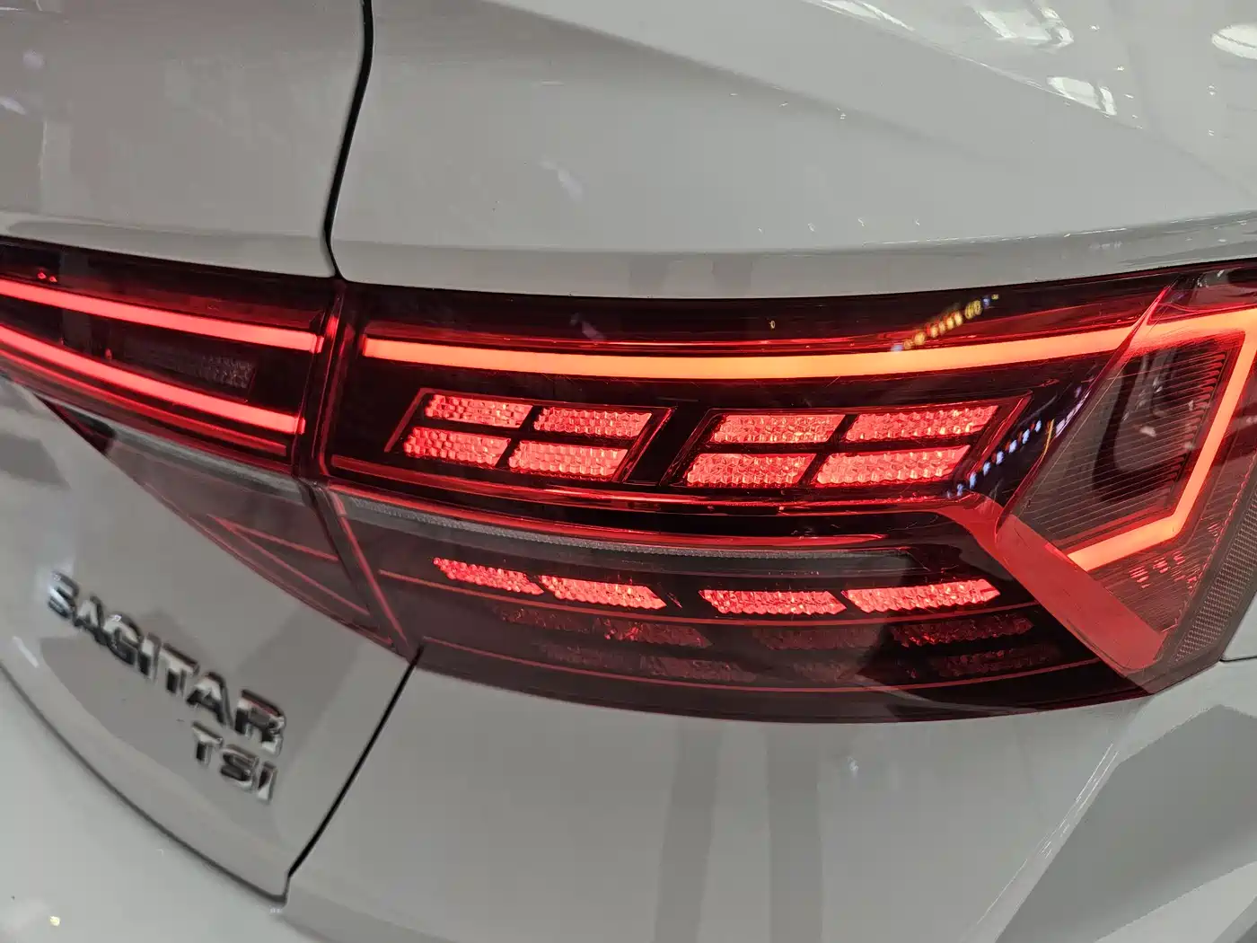 Volkswagen Sagitar 2019 200TSI DSG Comfort Edition China VI фото 17