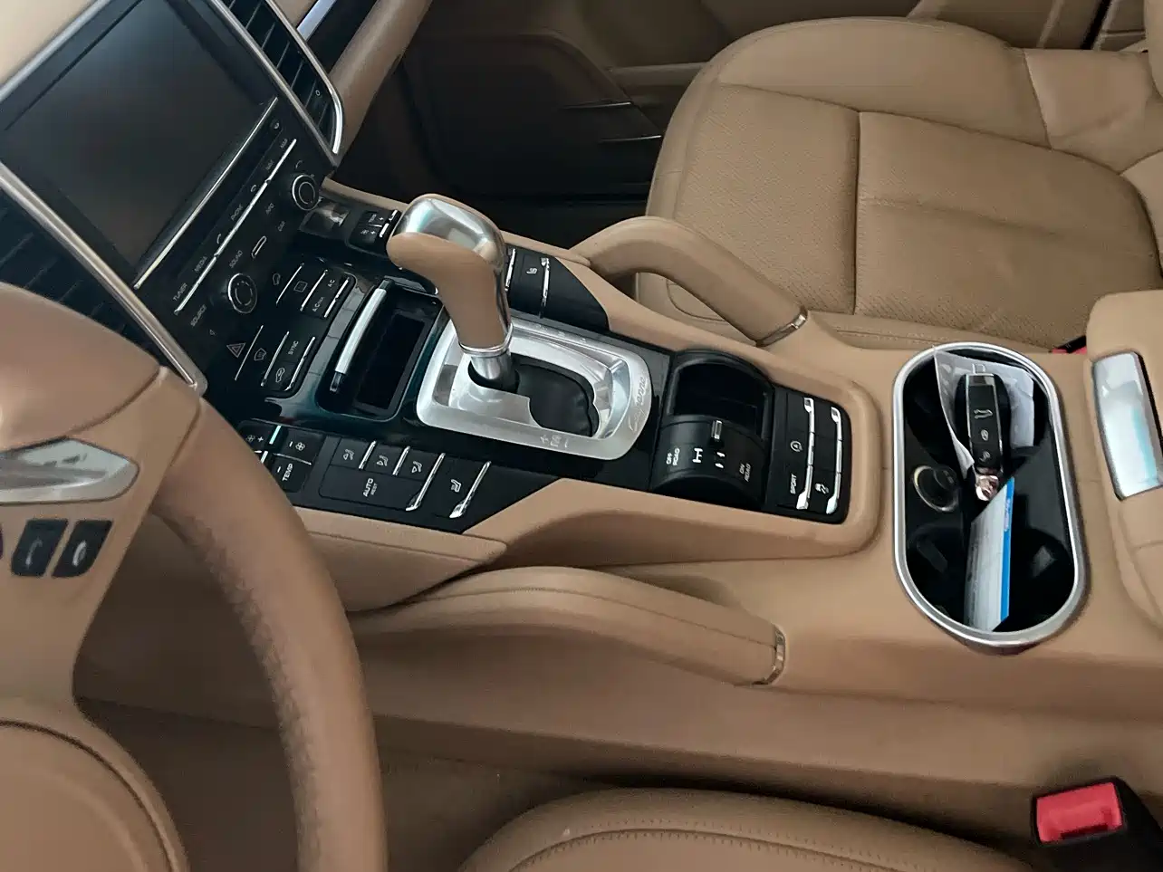 Porsche Cayenne 2015 Cayenne GTS 3.6T фото 13