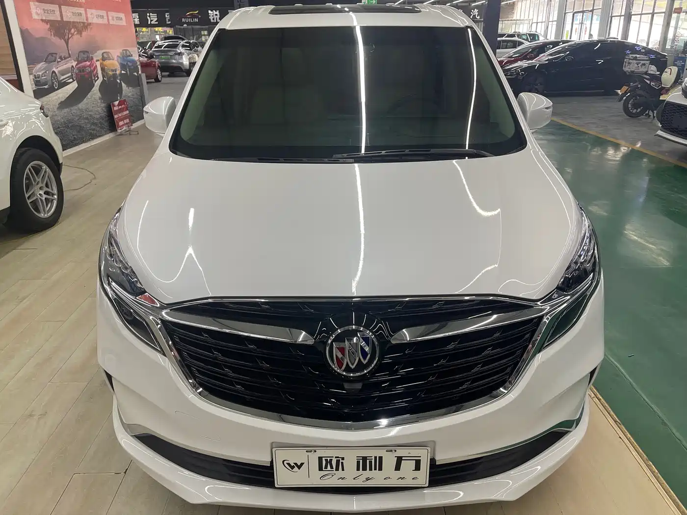 Buick GL8 2022 ES Landmark 653T Comfort фото 2