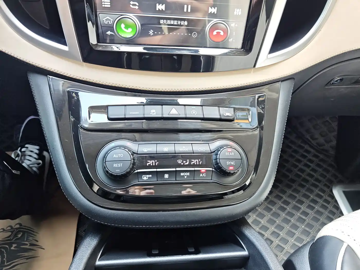 Mercedes-Benz Vito 2021 2.0T Elite 7-Seater фото 14