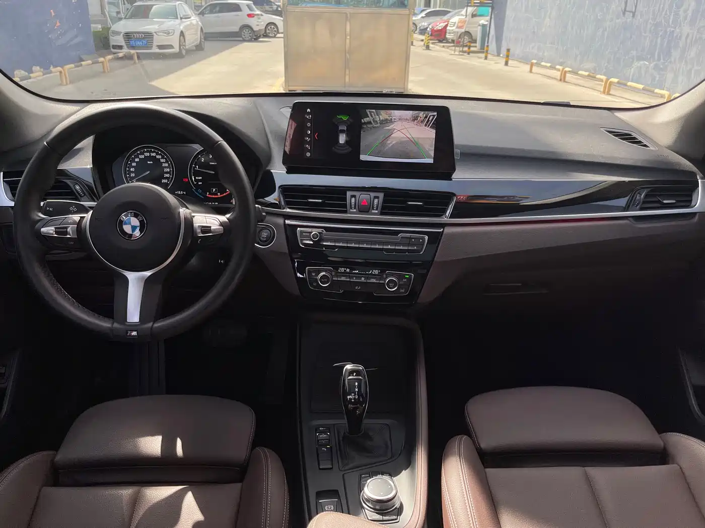 BMW X1 2022 sDrive25Li Leading фото 14