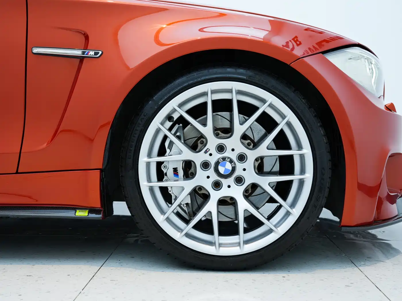 BMW 1 Series M 2011 1M Coupe фото 8