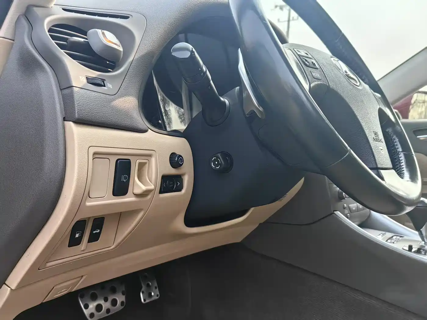 Lexus IS 2009 300 Dynamic Edition фото 13