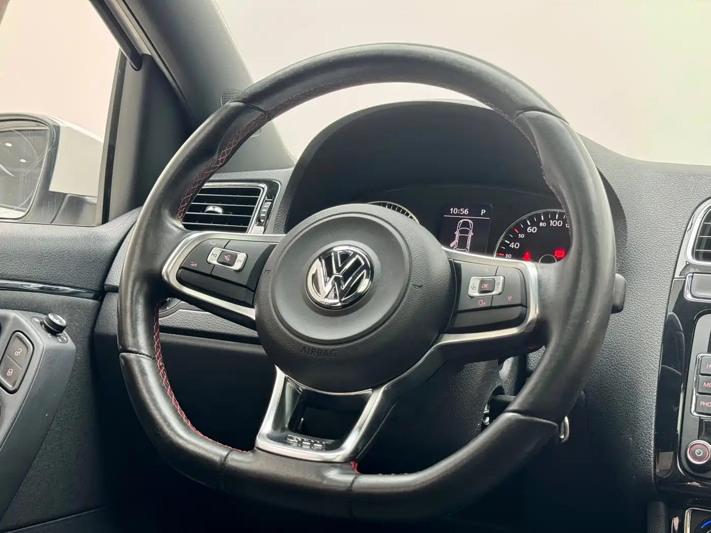 Volkswagen Polo 2016 1.4TSI GTI фото 6