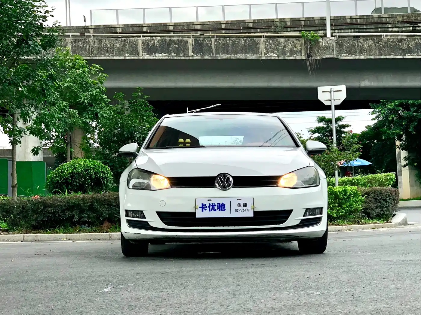 Volkswagen Golf 2015 1.4TSI Automatic Comfort фото 2