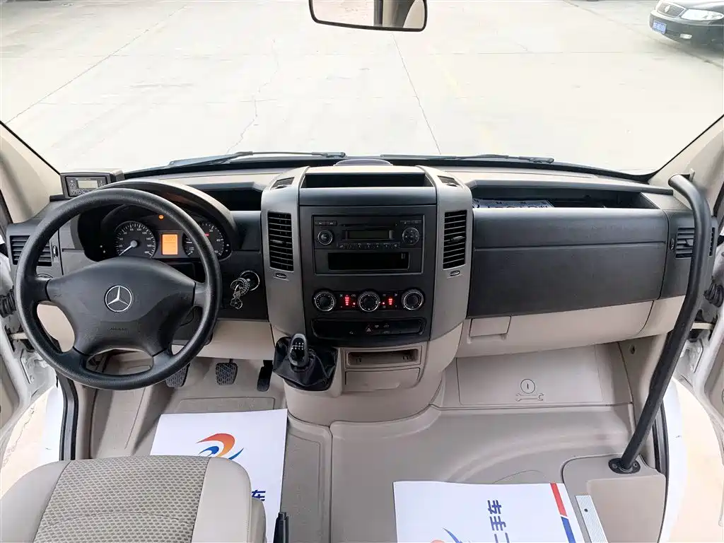 Mercedes-Benz Sprinter 2012 2.1T Jialu Long Wheelbase фото 6