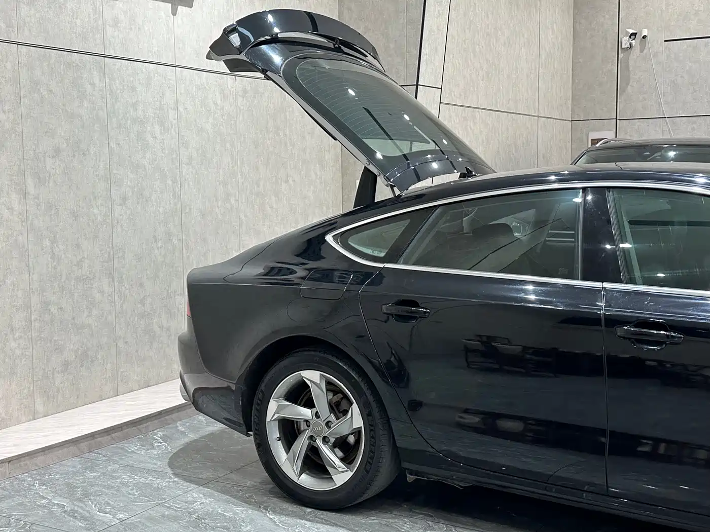 Фото 24 - Audi A7
