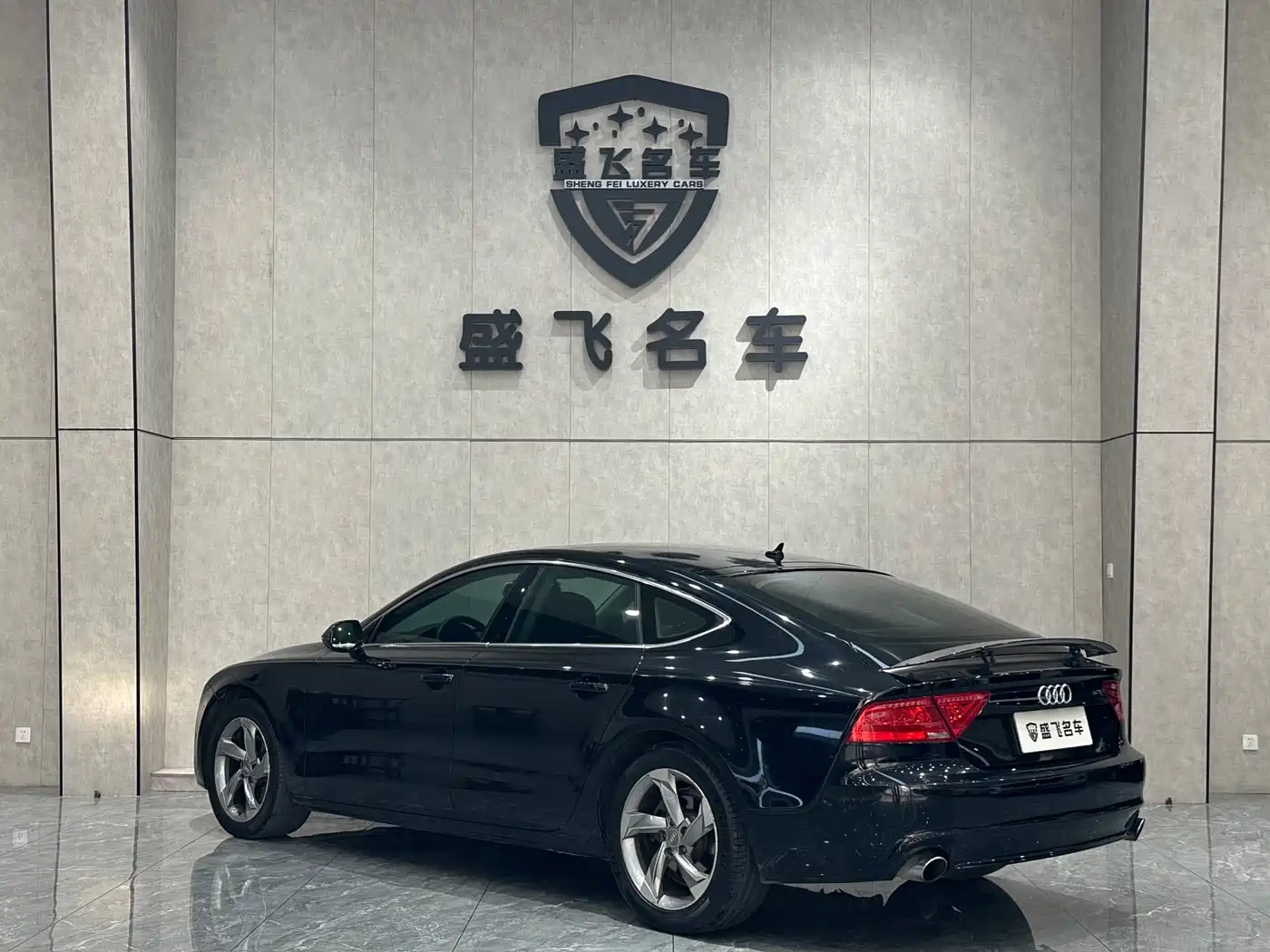 Фото 5 - Audi A7
