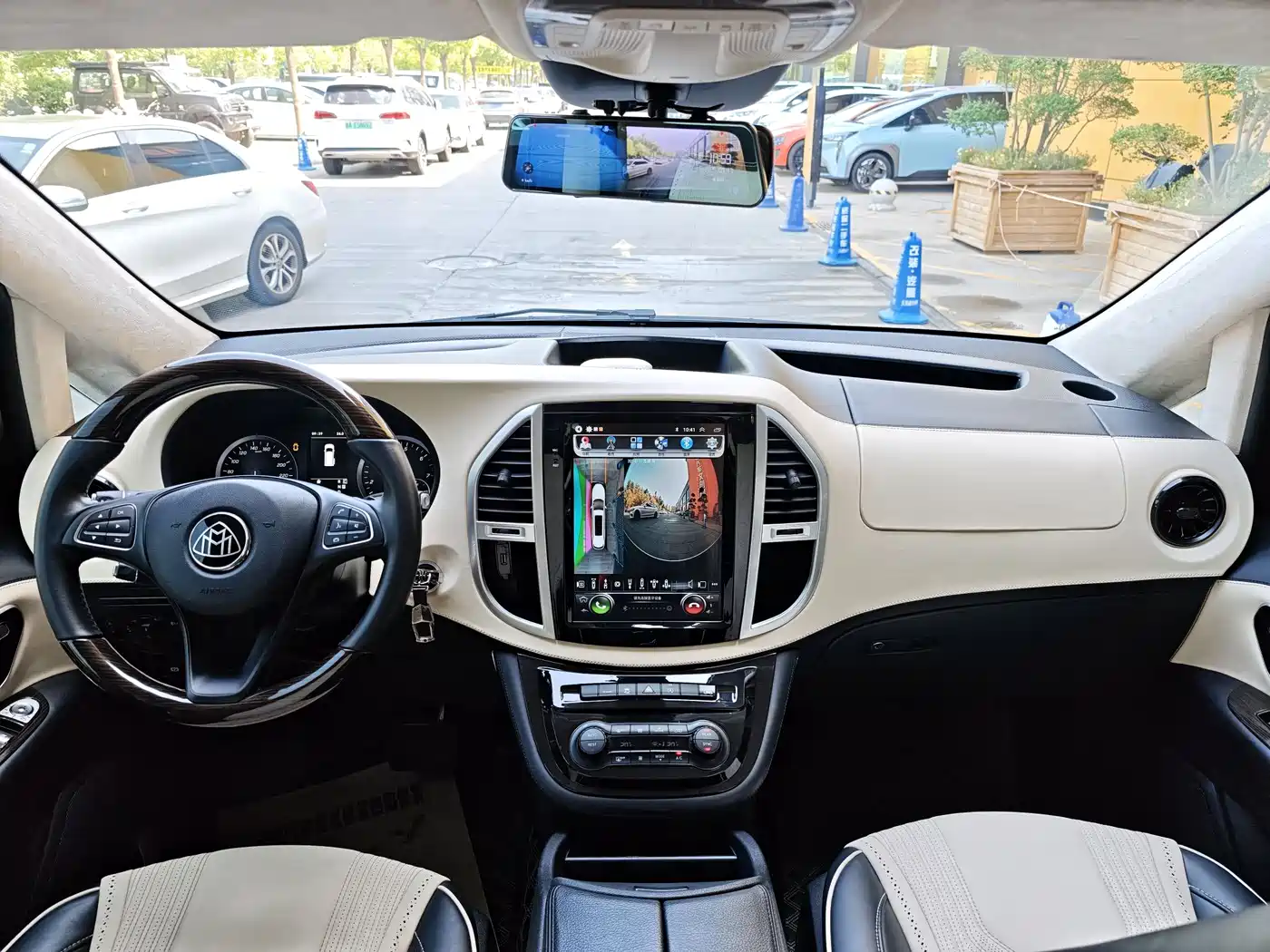 Mercedes-Benz Vito 2021 2.0T Elite 7-Seater фото 9
