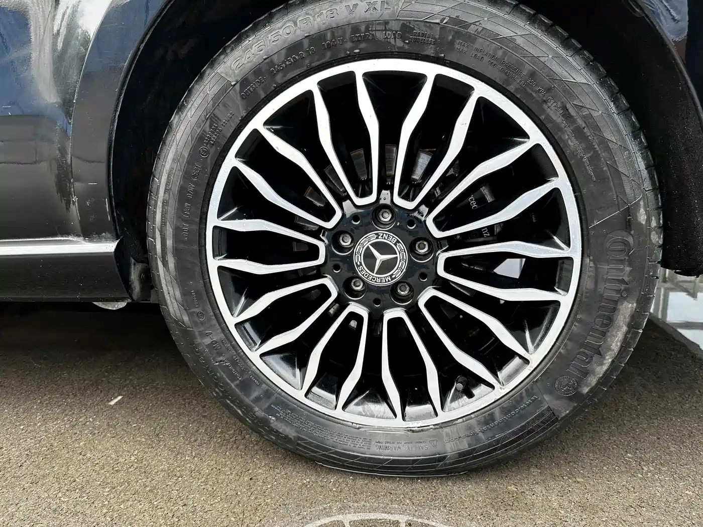 Mercedes-Benz V-Class 2018 V 260 L Premium Long Wheelbase Edition China VI фото 9