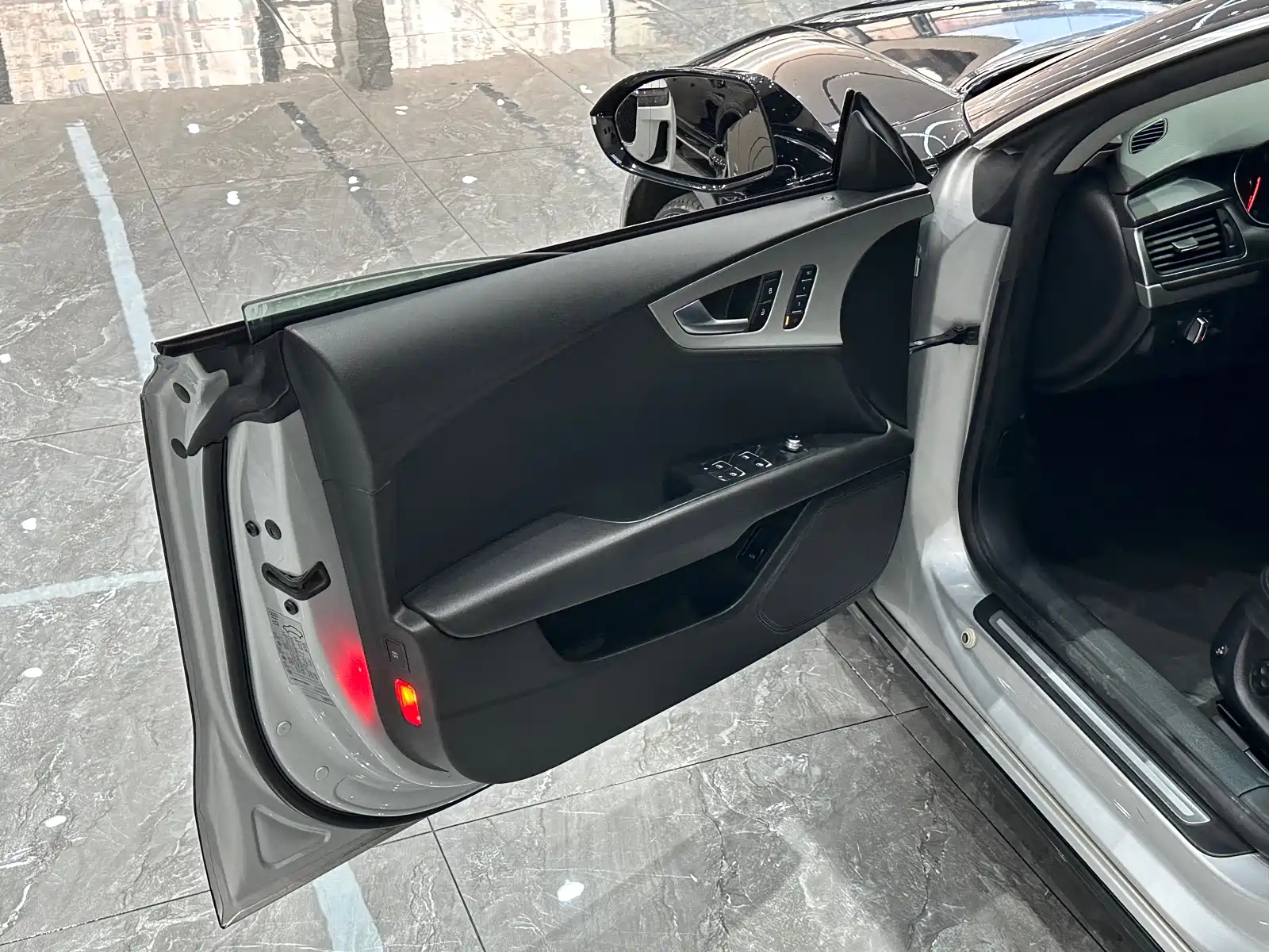 Фото 8 - Audi A7