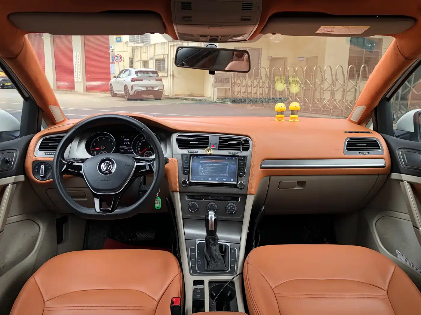 Volkswagen Golf 2015 1.4TSI Automatic Comfort фото 8