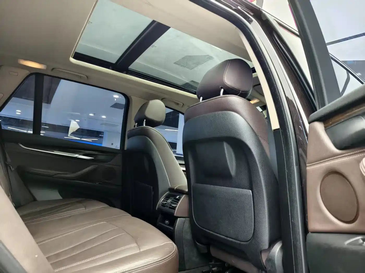 BMW X5 (Import) 2014 xDrive35i Leading фото 4