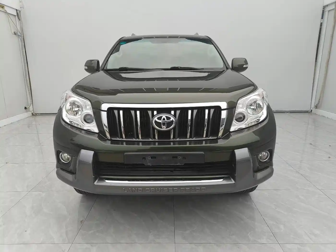 Toyota Prado (Import) 2014 2.7L Automatic Standard Edition фото 2