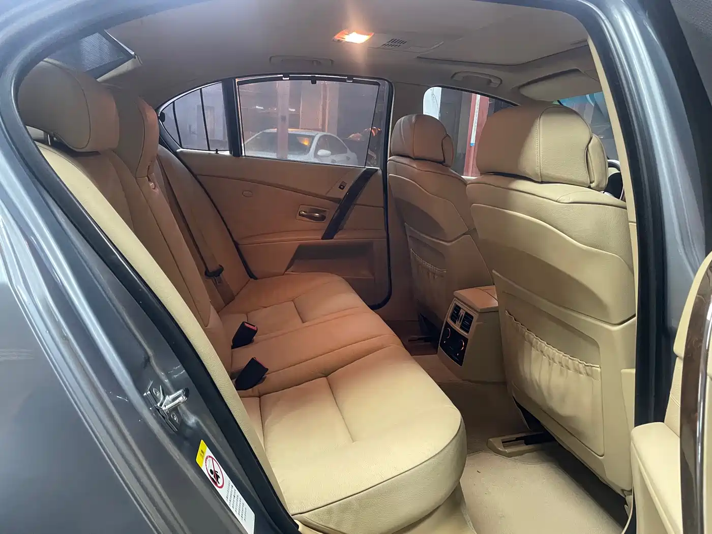 BMW 5 Series 2006 530i фото 22