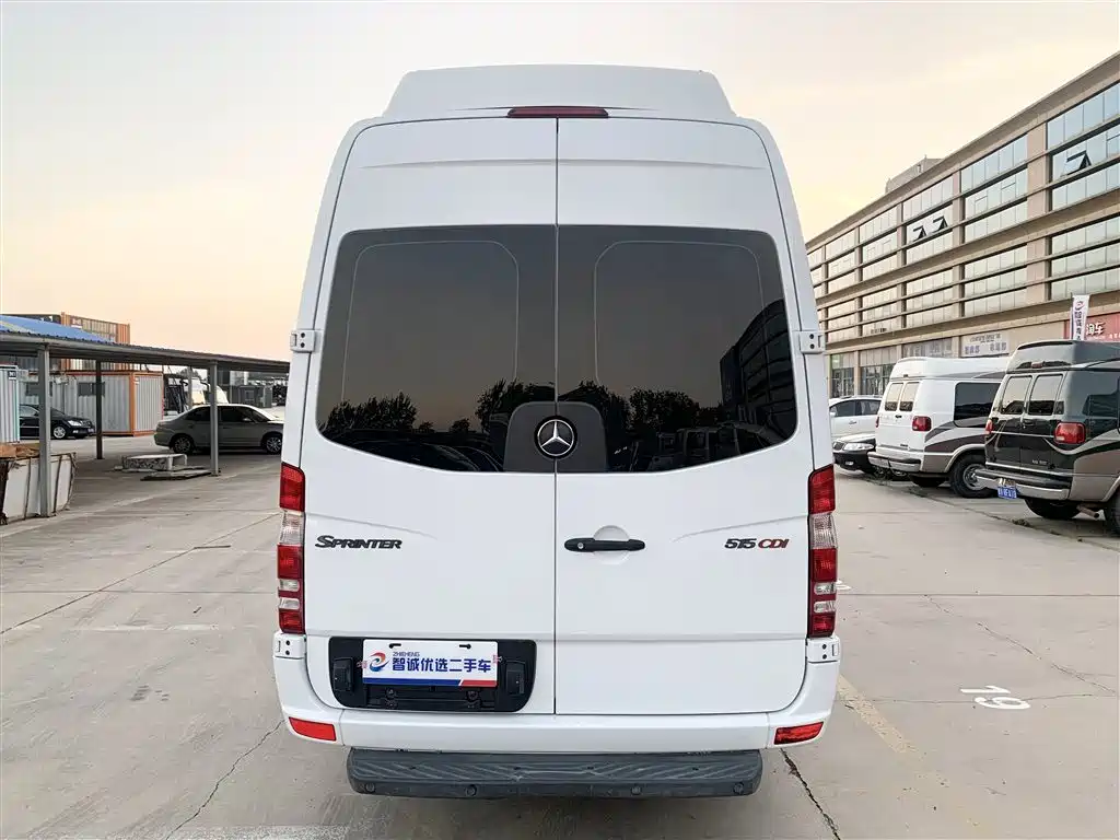Mercedes-Benz Sprinter 2012 2.1T Jialu Long Wheelbase фото 3