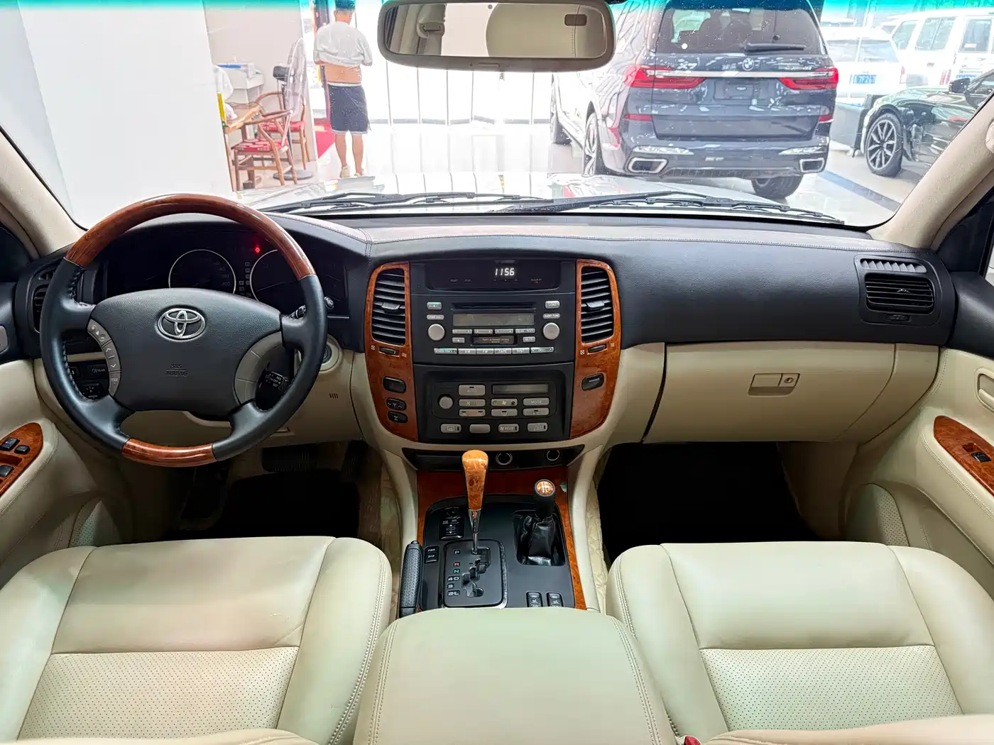 Toyota Land Cruiser 2005 4.7L Automatic VX-R фото 7
