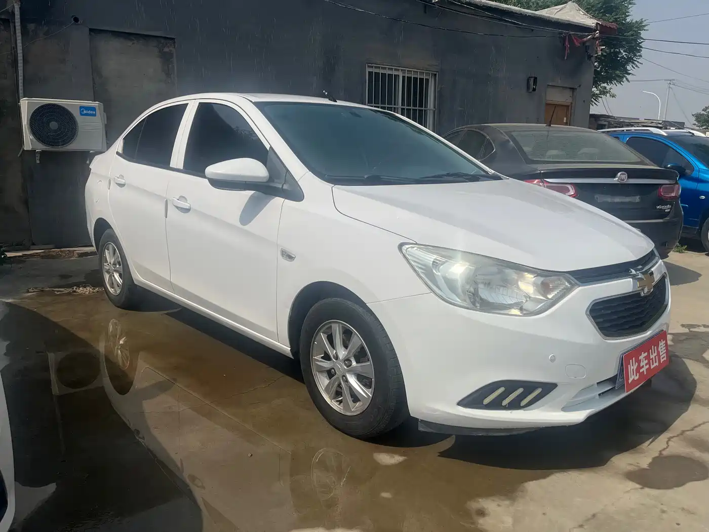 Chevrolet Sail 2015 Sail 3 1.3L AMT Ideal Edition фото 3