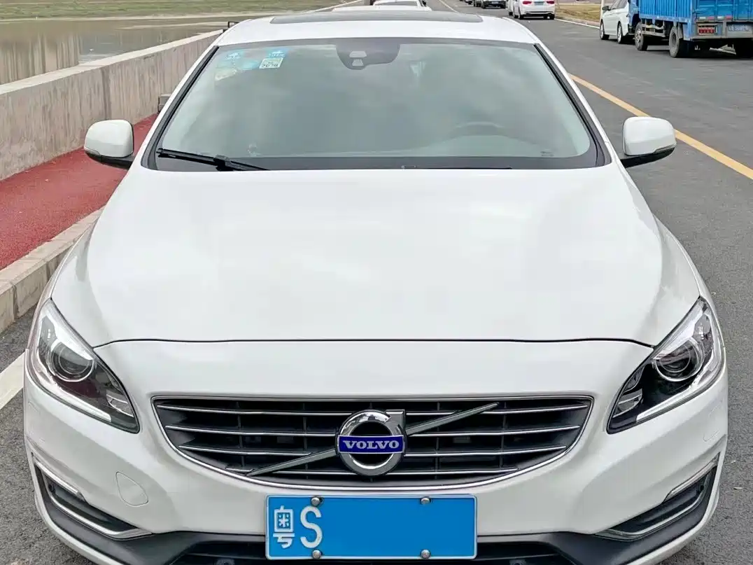 Volvo S60 2014 2015 S60L 2.0T Smart Vision
