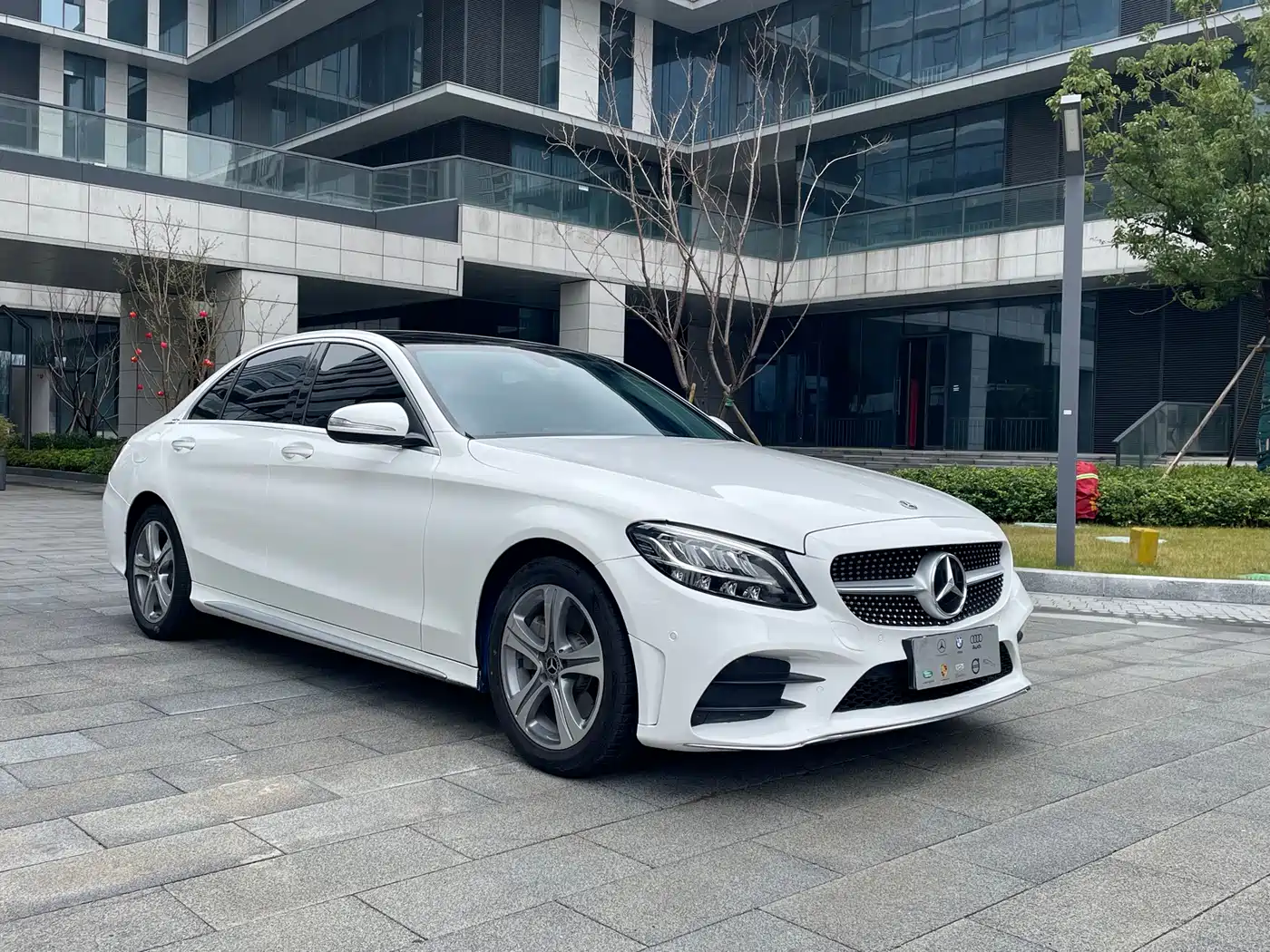 Mercedes-Benz C-Class 2019 C 260 L Sport фото 3