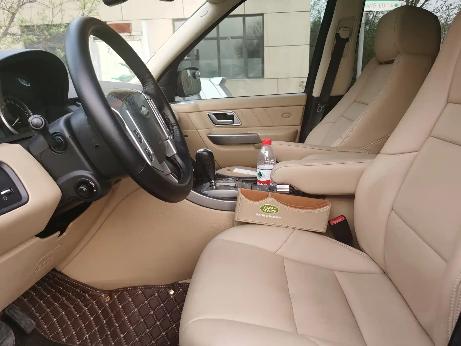Фото 23 - Land Rover Range Rover Sport
