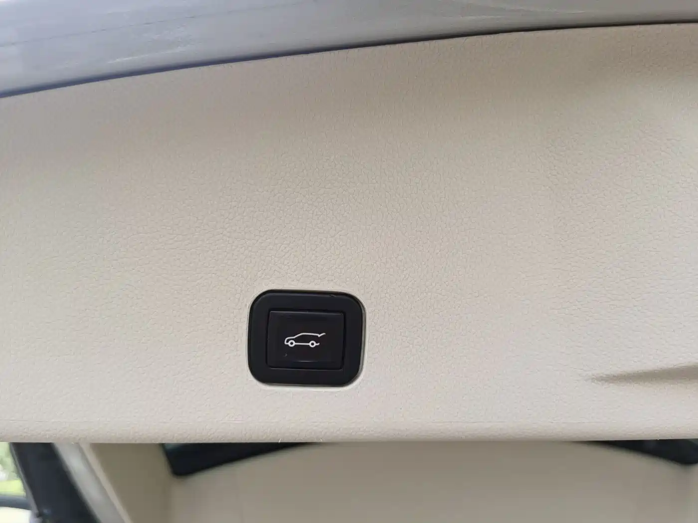 Cadillac SRX 2011 Model 3.0L Luxury фото 36