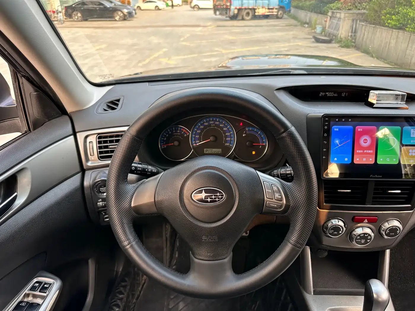 Subaru Forester 2010 2.5XT Automatic Luxury Edition фото 22