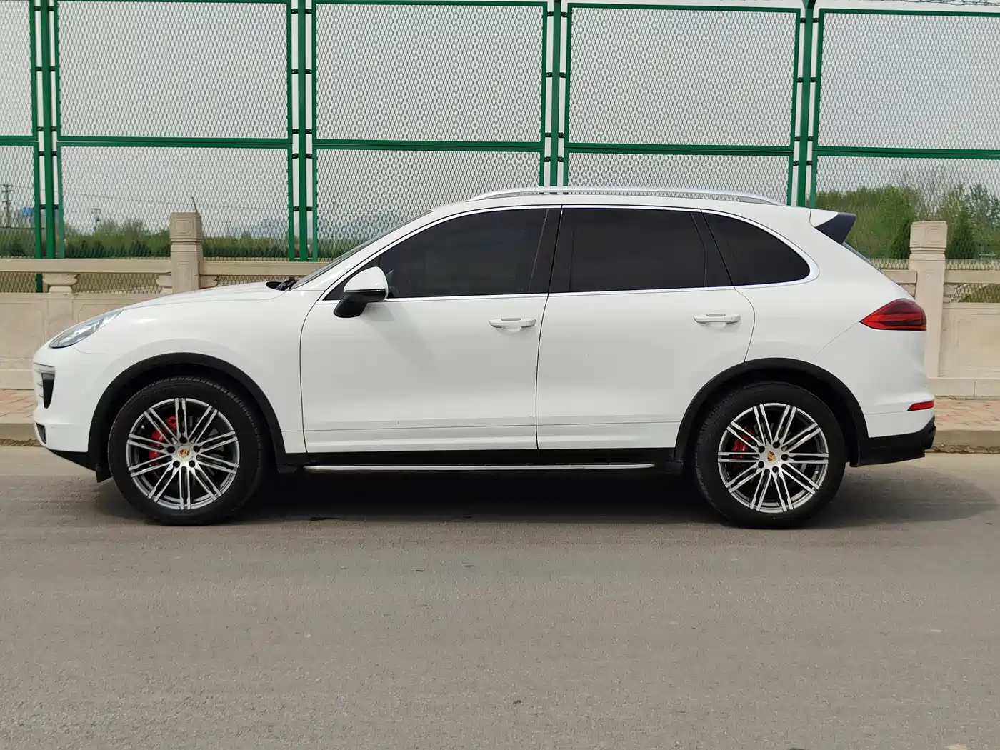 Porsche Cayenne 2016 Cayenne 3.0T фото 4