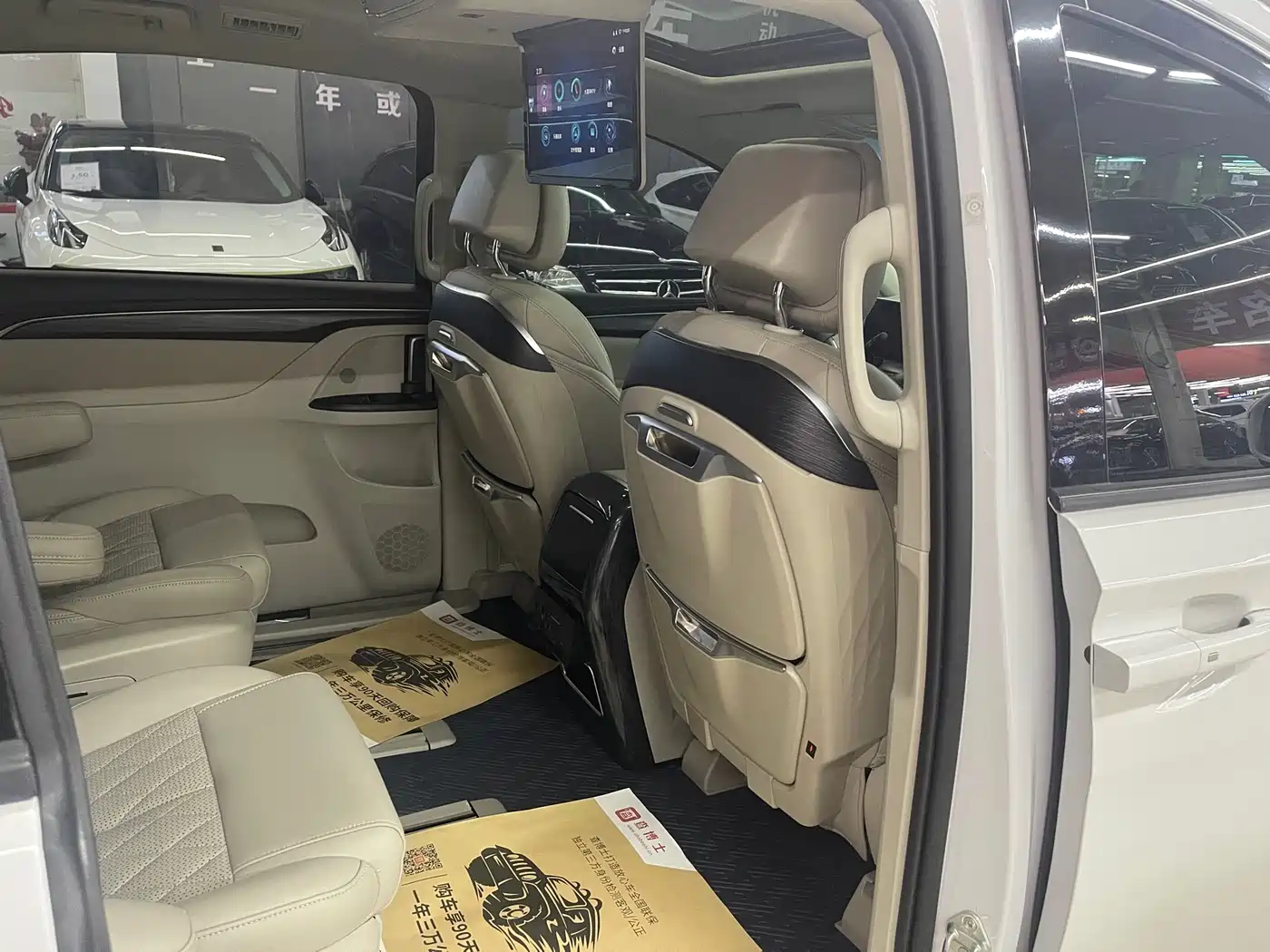 Buick GL8 2022 ES Landmark 653T Comfort фото 8