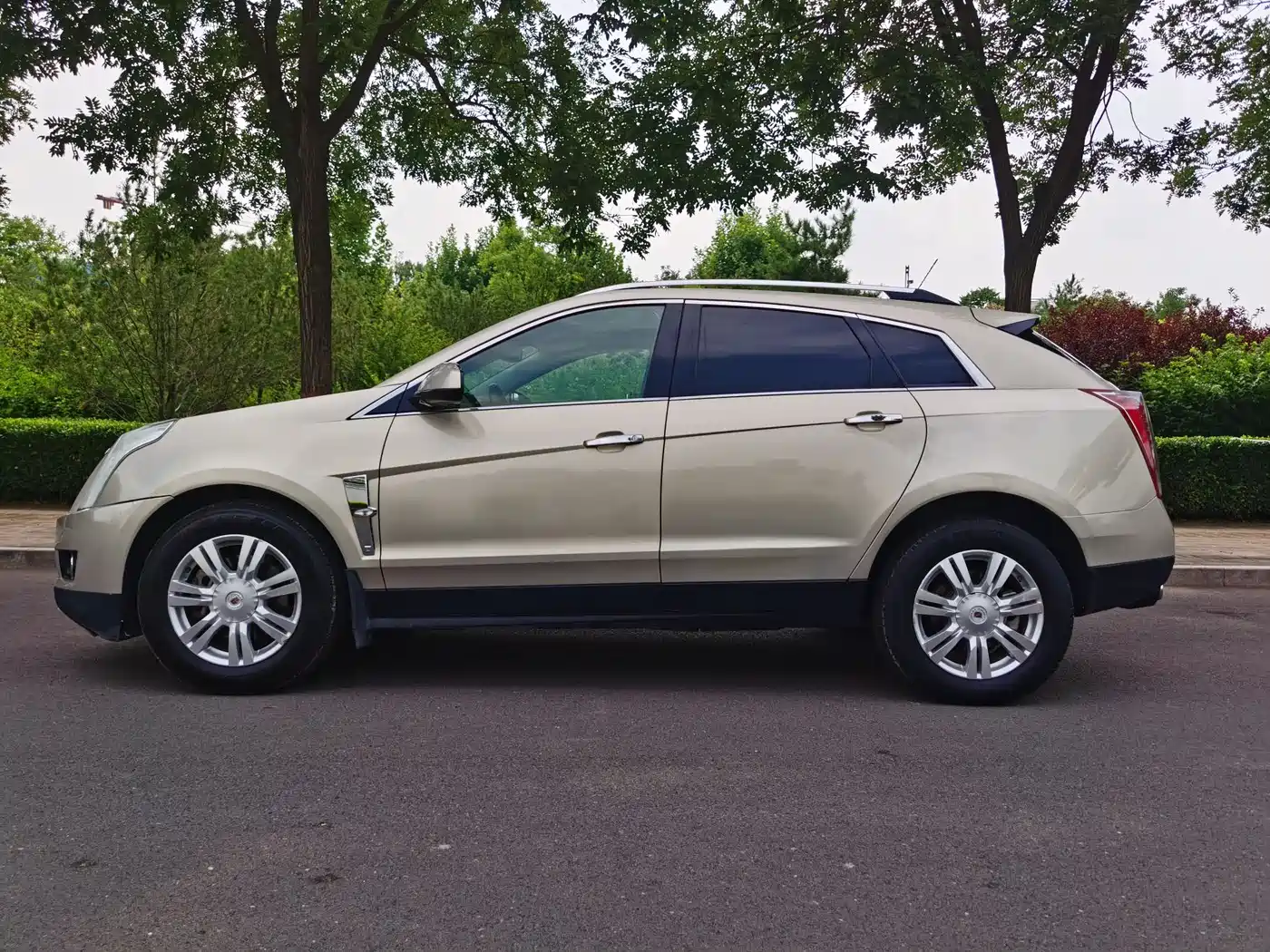 Cadillac SRX 2011 Model 3.0L Luxury фото 6