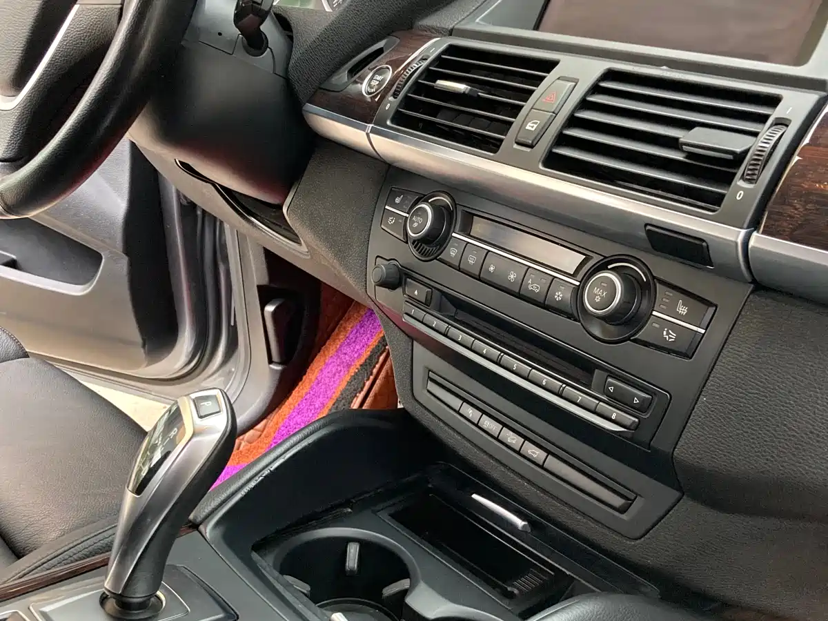 BMW X6 2012 xDrive35i фото 15