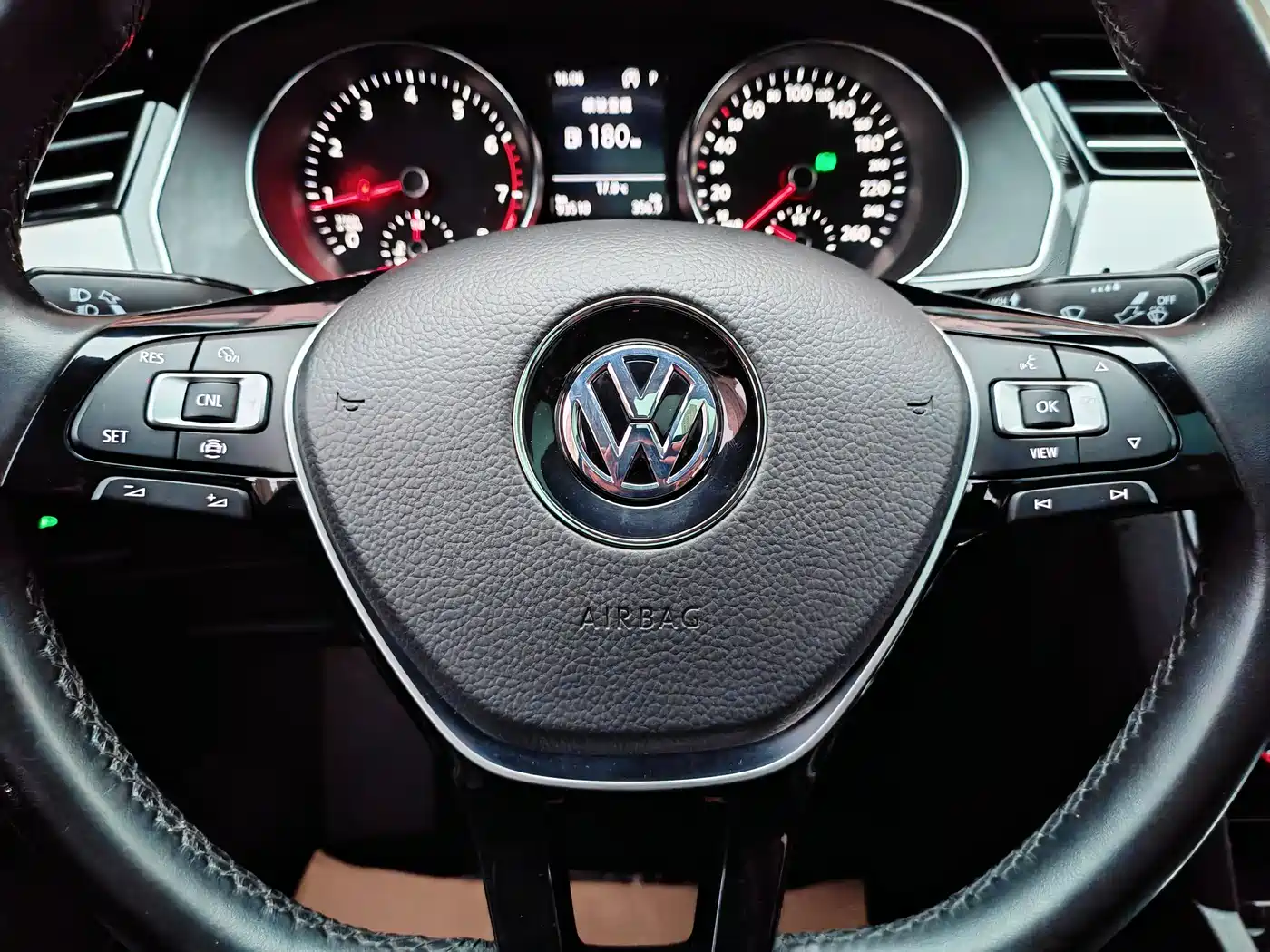 Volkswagen Magotan 2019 330TSI DSG Leading China VI фото 14