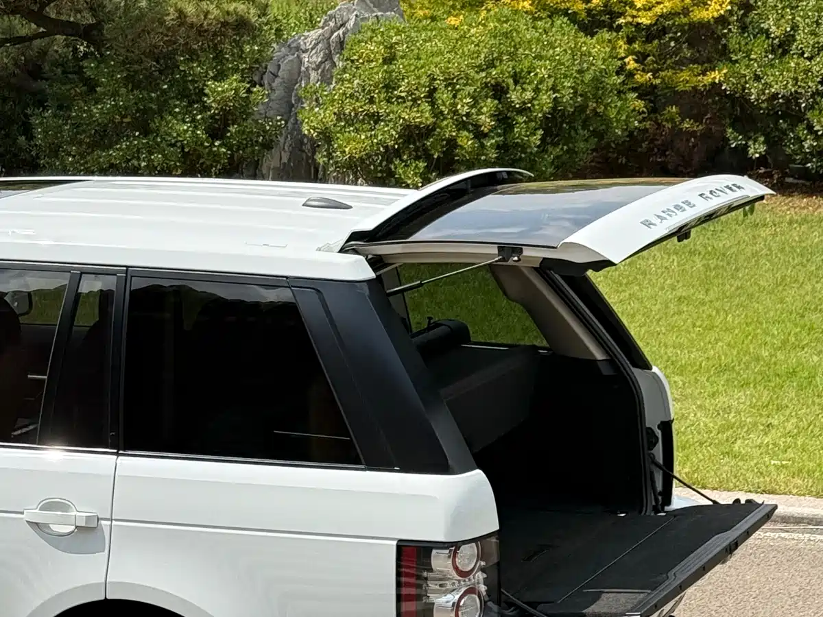 Land Rover Range Rover 2012 4.4 TDV8 фото 2
