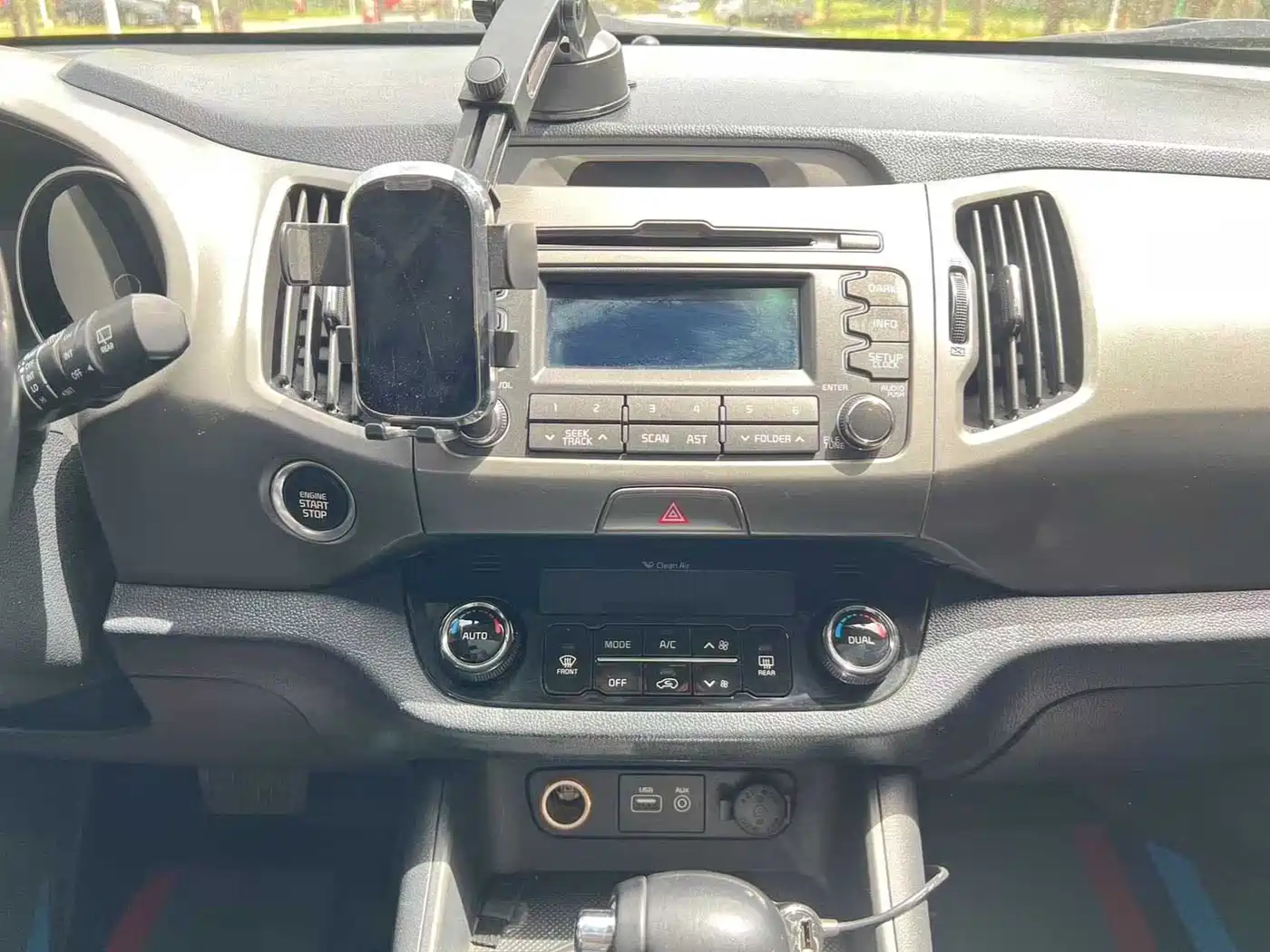 Фото 13 - Kia Sportage