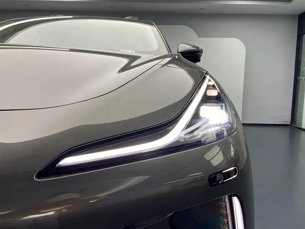 ZHIJI AUTOMOBILE ZHIJI LS7