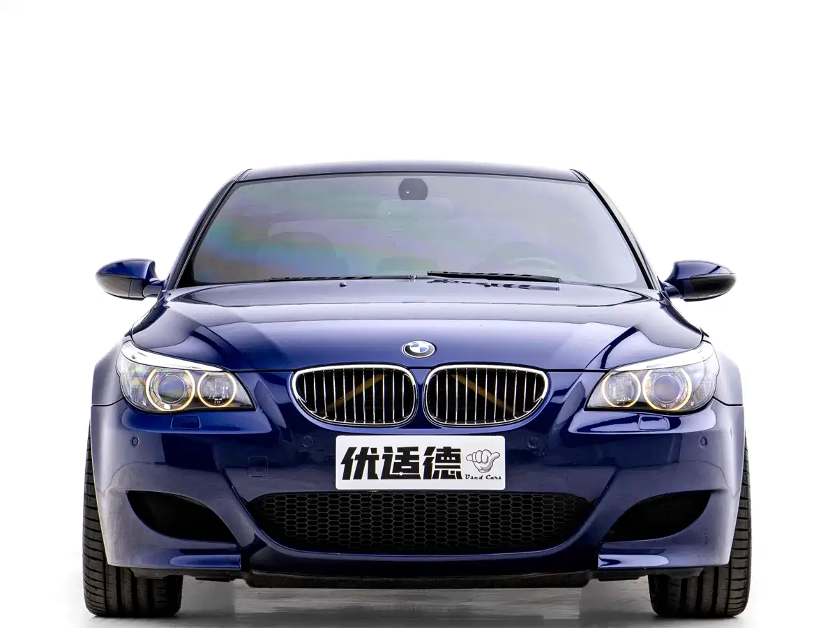BMW M5 2005 Model M5 фото 3