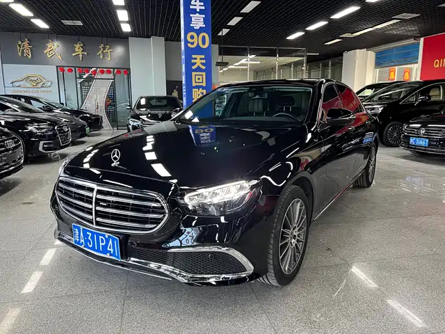 MERCEDES-BENZ E CLASS