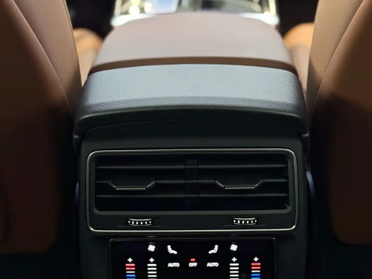 Audi Q7 2020 55 TFSI quattro S line Sport фото 15