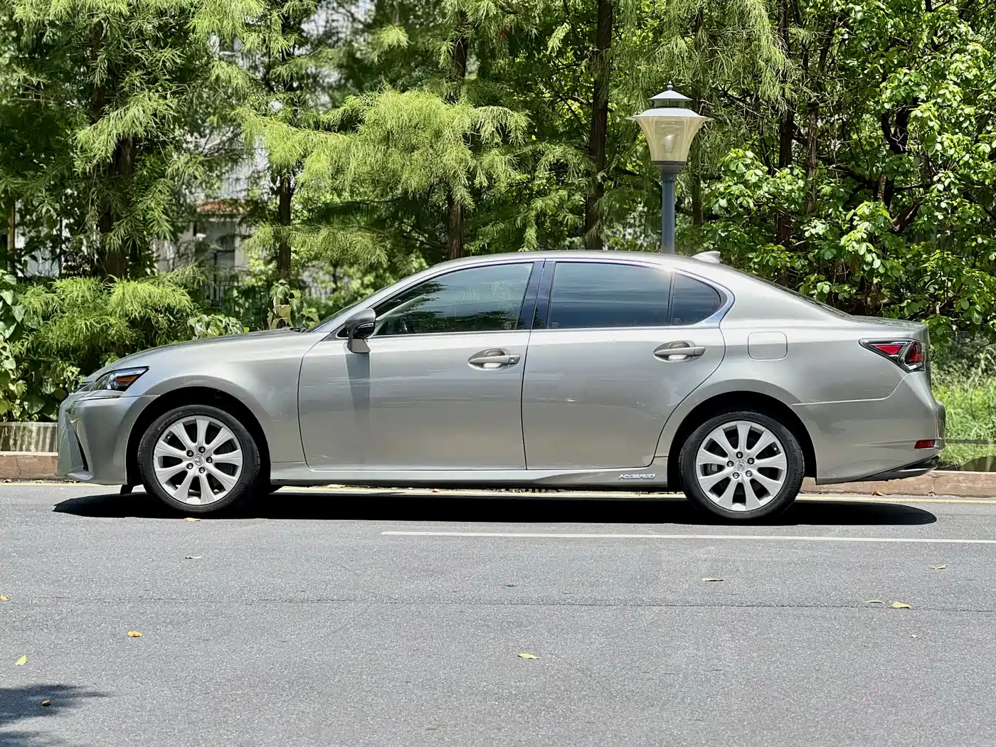 Lexus GS 2016 300h Leading Edition фото 6