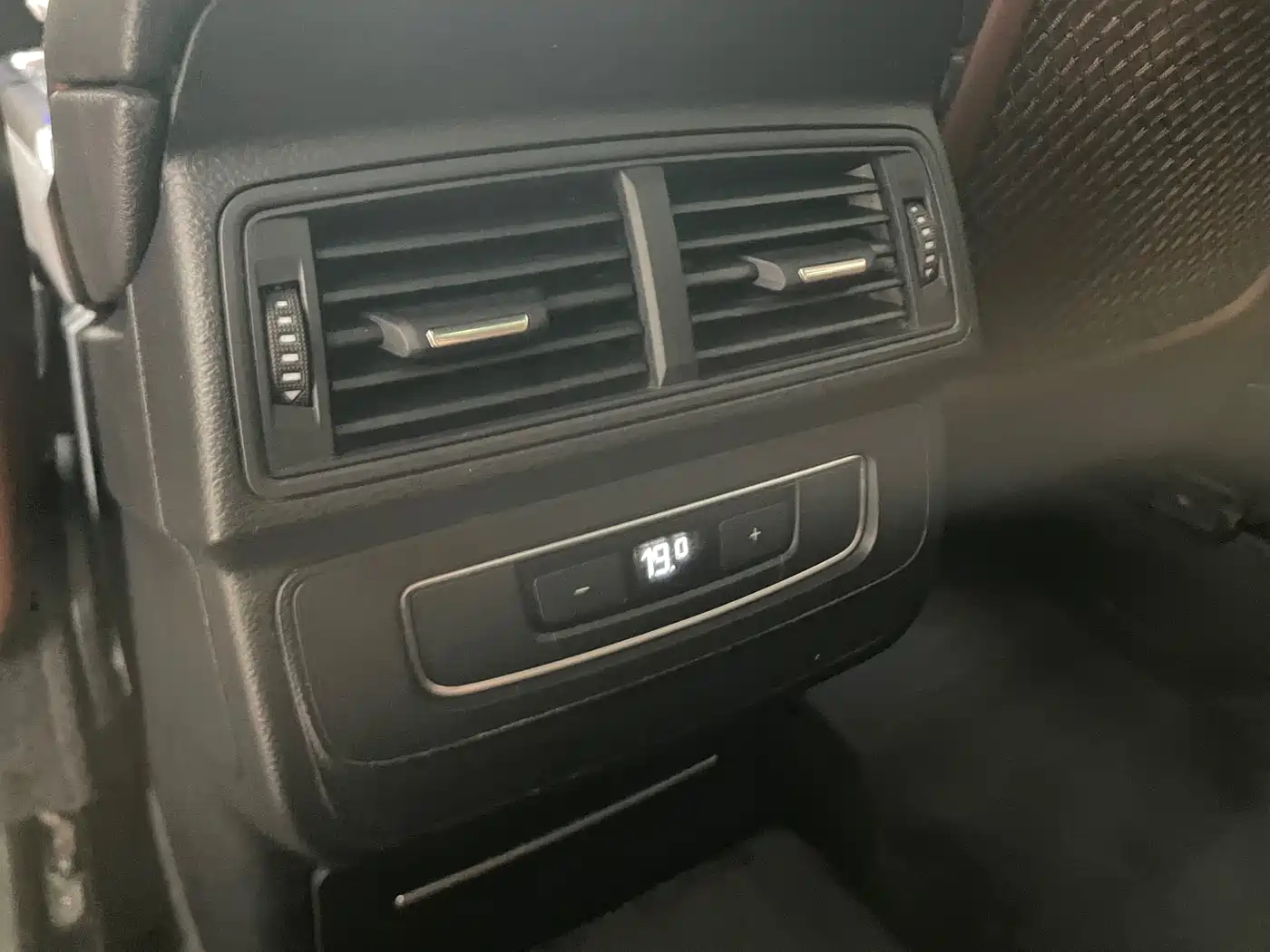 Audi Q7 2016 45 TFSI Technology фото 24