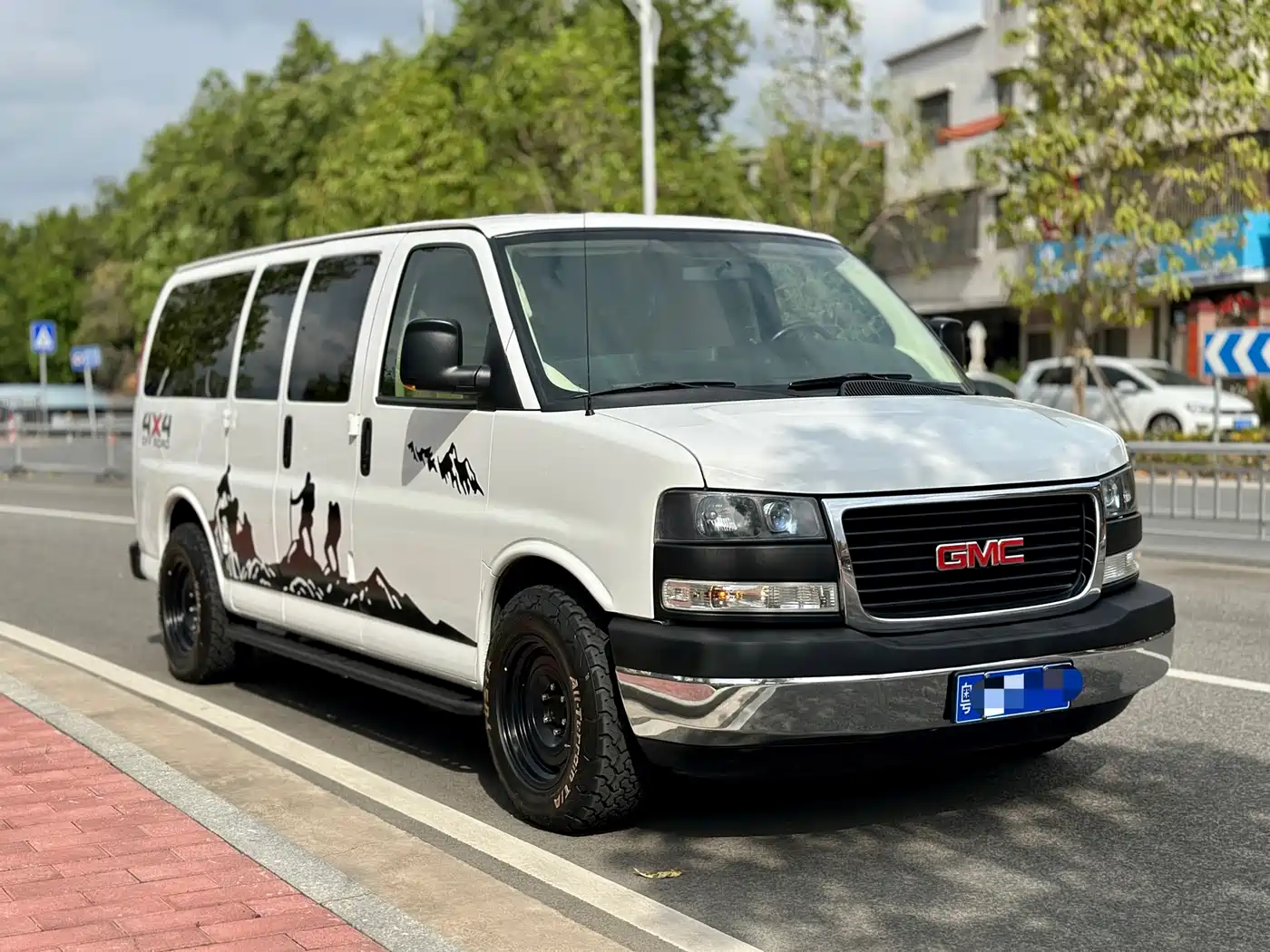 GMC Savana 2014 2014 5.3L AWD Leader Edition