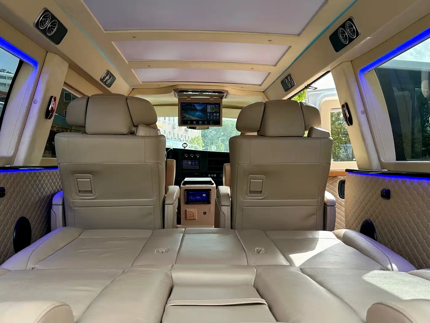 GMC Savana 2014 2014 5.3L AWD Leader Edition