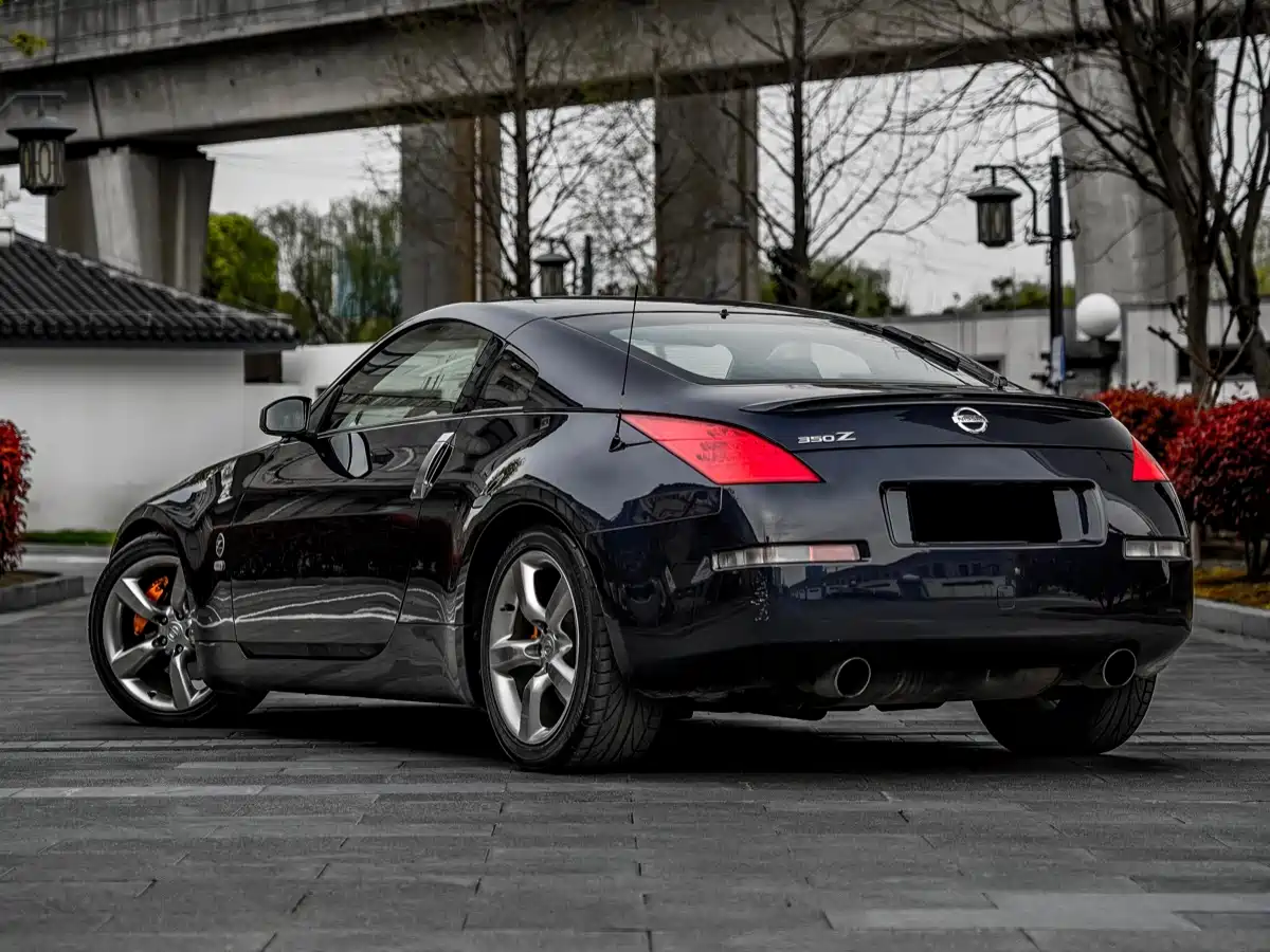 Nissan 350Z 2006 3.5 MT фото 5