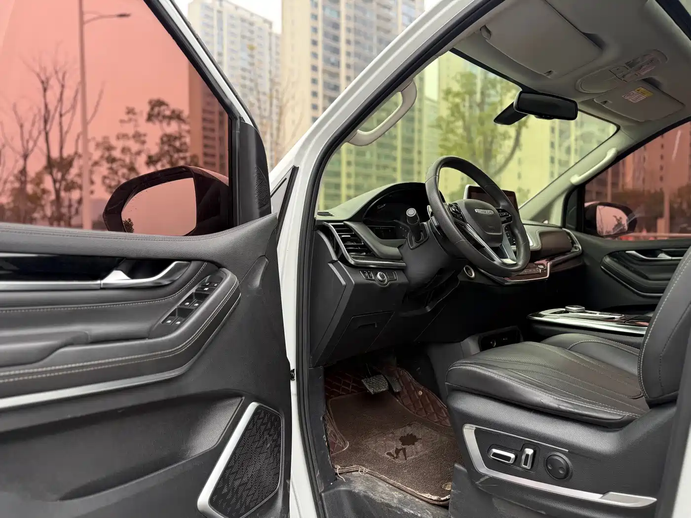 SAIC MAXUS CHASE G20