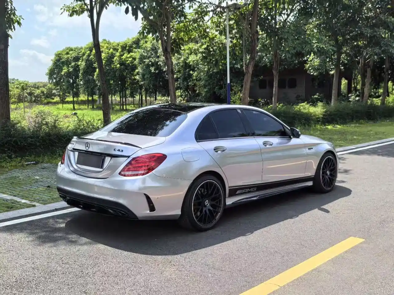 Mercedes-Benz C-Class AMG 2017 AMG C 43 4MATIC Special Edition фото 4