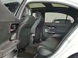 Фото 11 - Mercedes-Benz C-Class