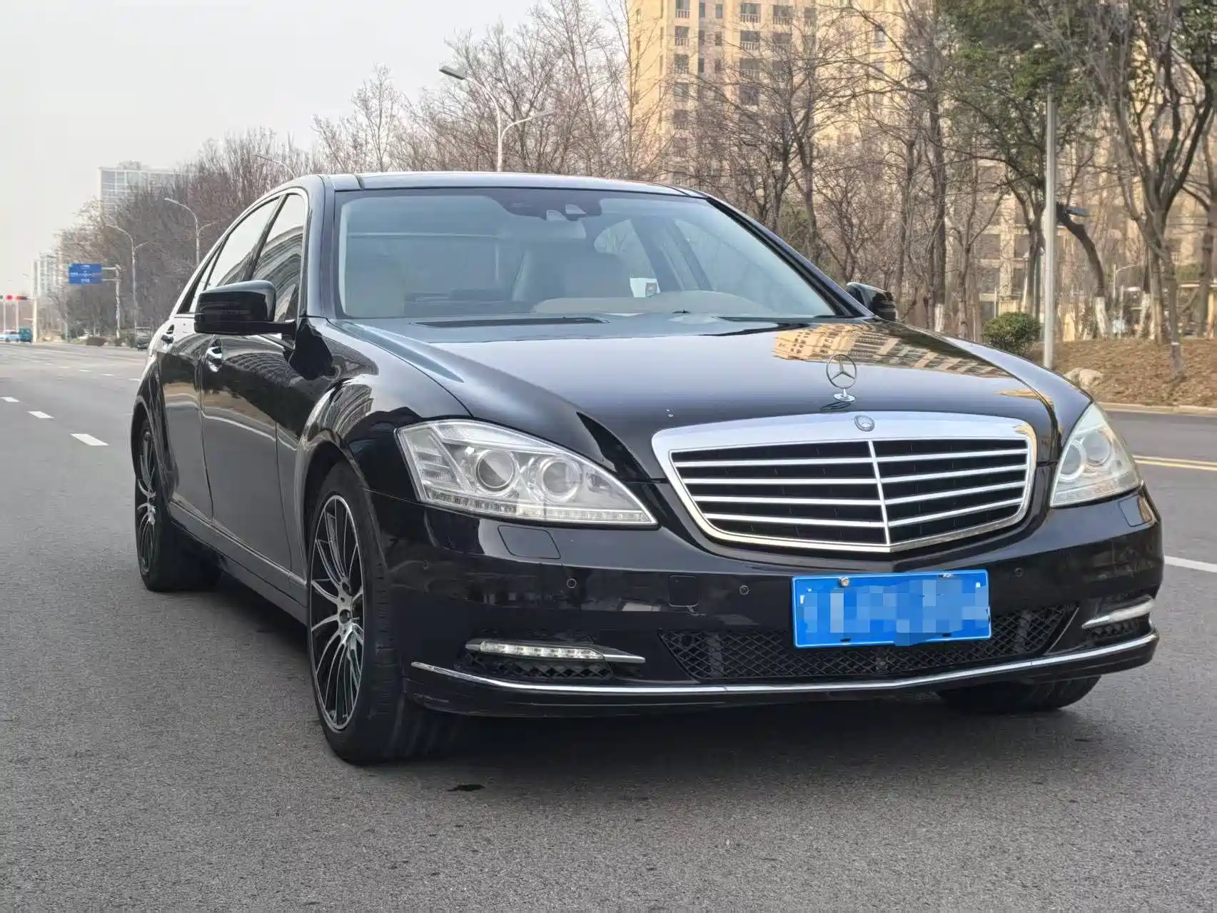 صورة 4 - Mercedes-Benz S-Class