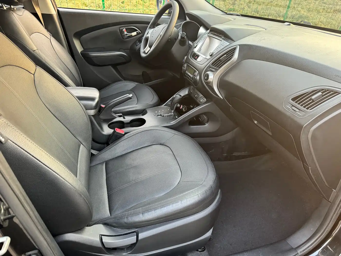 Hyundai Beijing Hyundai ix35 2013 2.0L Auto 2WD Smart GLS China IV фото 9